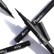 PLUMON DELINEADOR DE OJOS